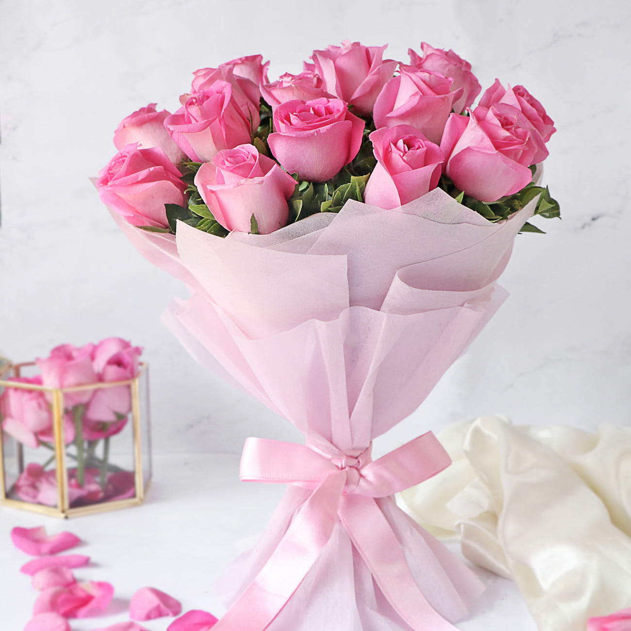 Bunch of 15 Pink Roses