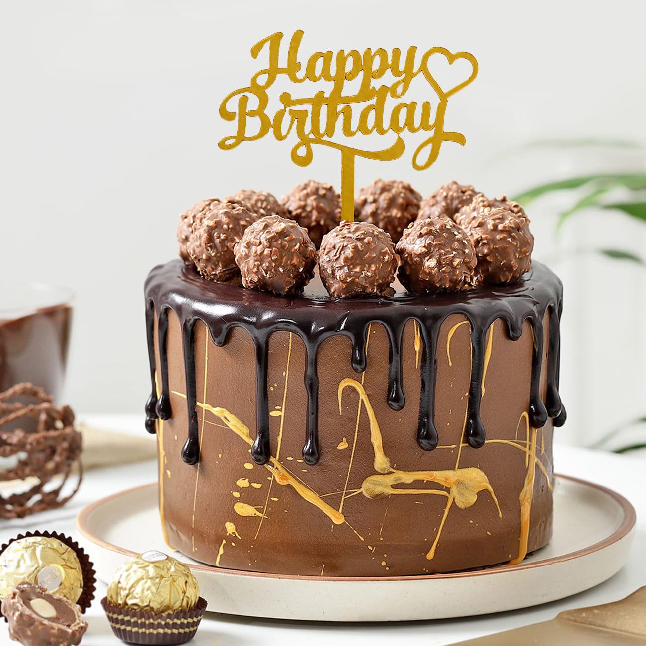 Chocolate Drip Birthday Cake (Half Kg)