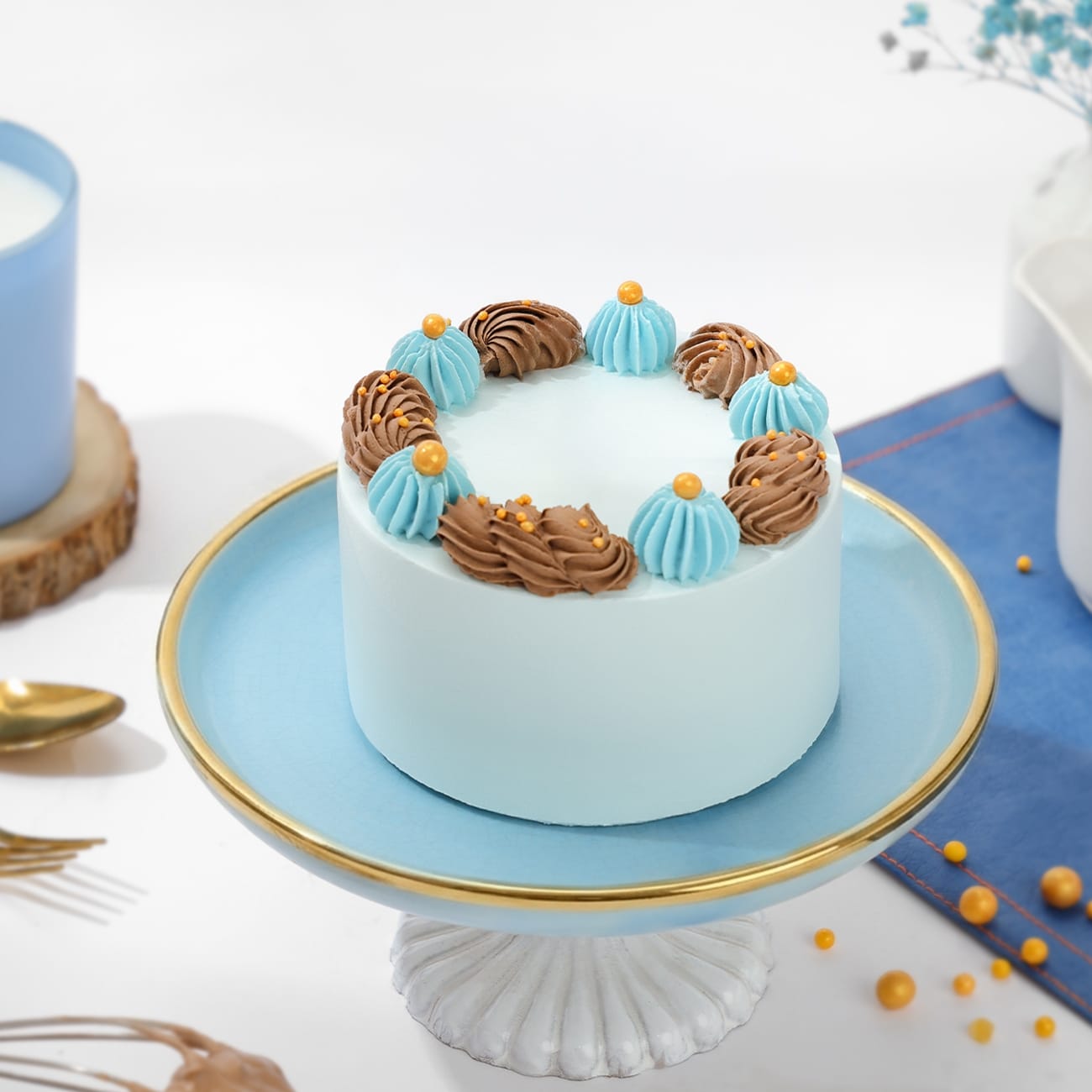 Classic Chocolate Bento Cake