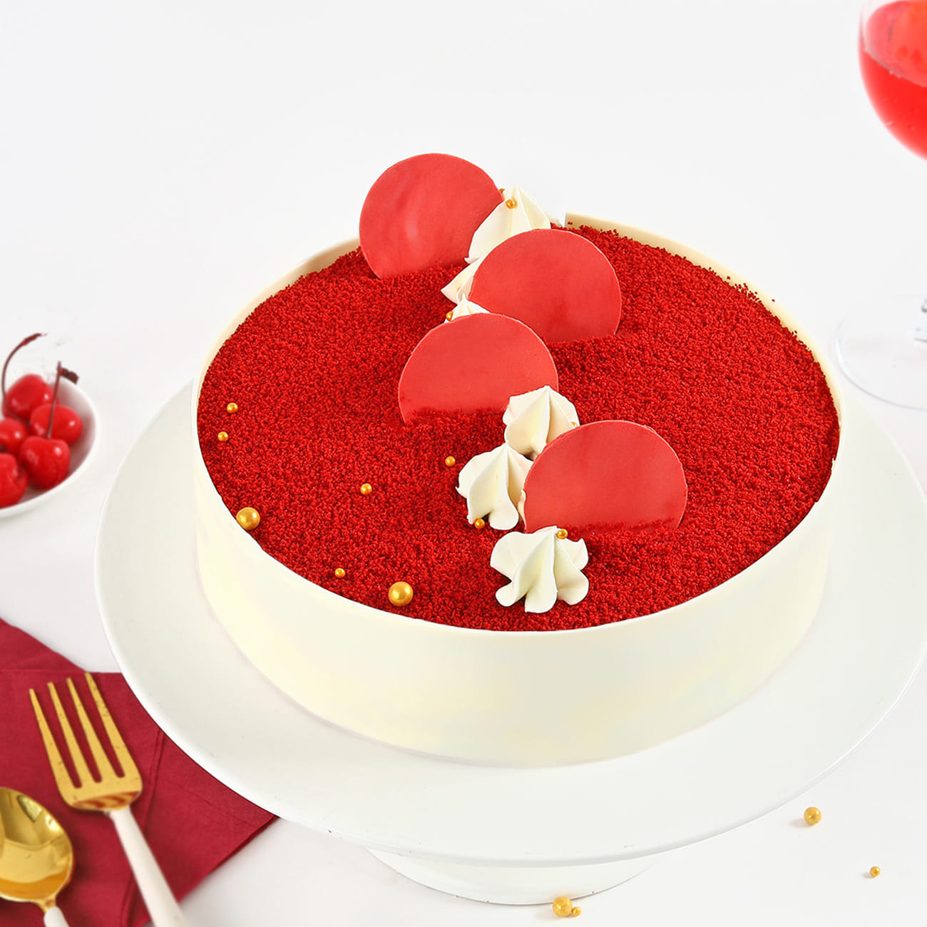 Classic Red Velvet Cake (Half Kg)