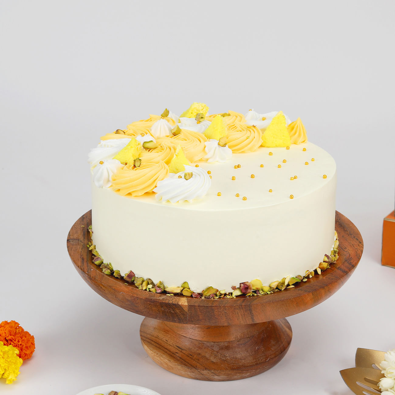 Creamy Rasmalai Cake (600 Gm)