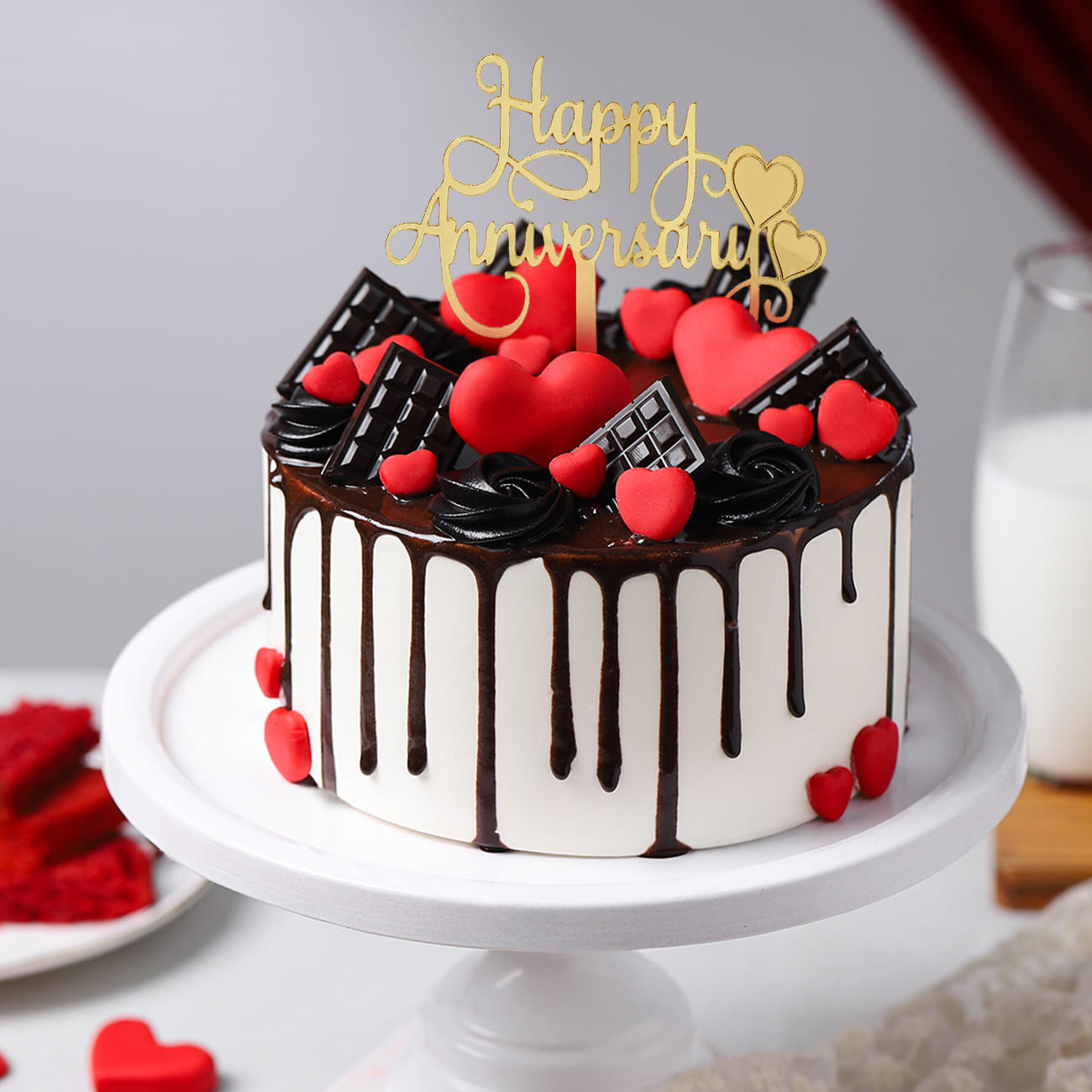 Decadent Romance Red Velvet Anniversary Cake (750 Gm)