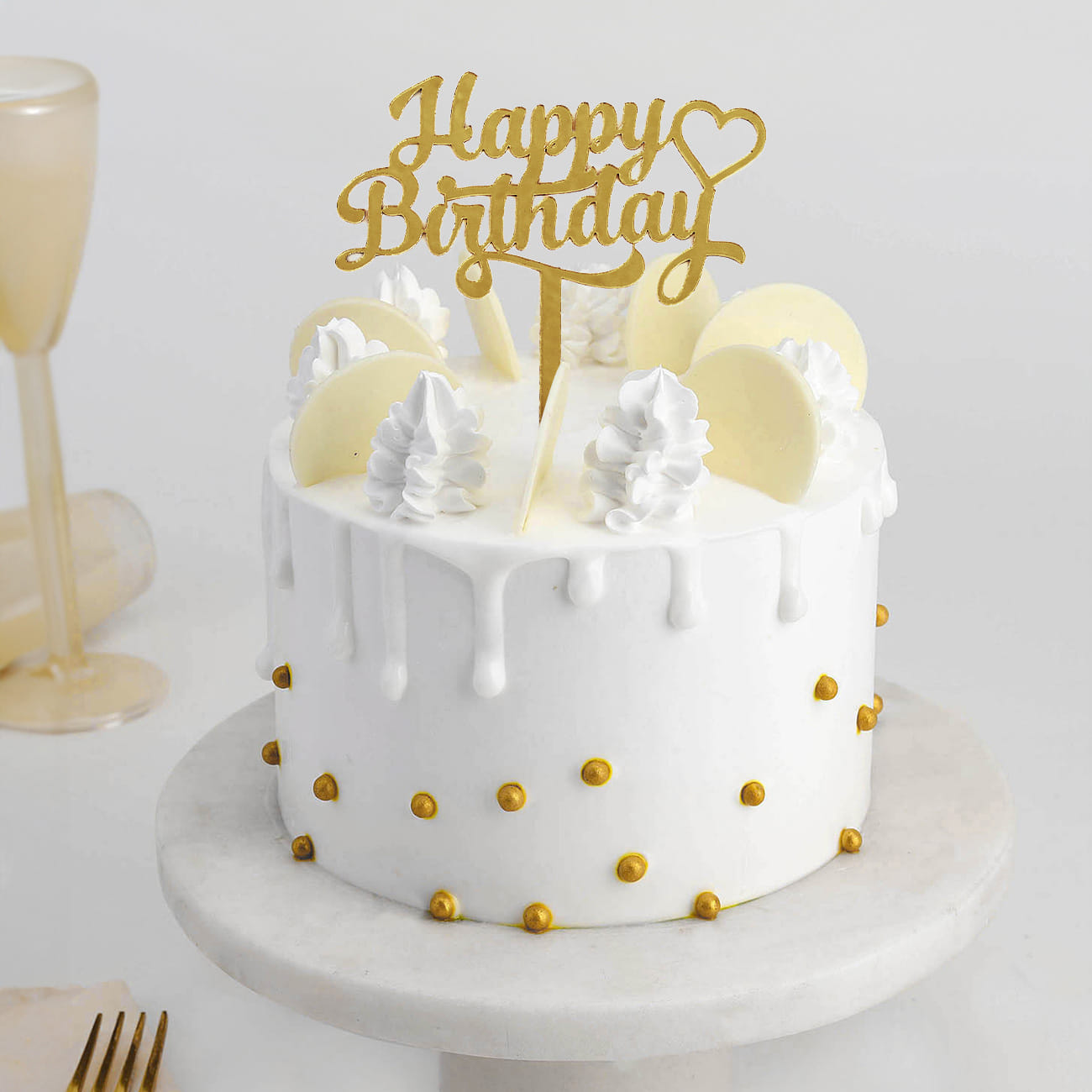 Exotic Pineapple Birthday Cake