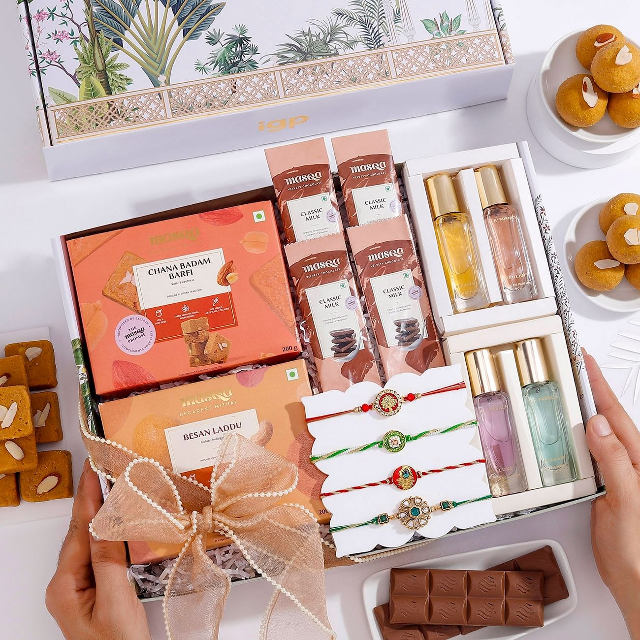 Grand Heritage Rakhi Celebration Hamper