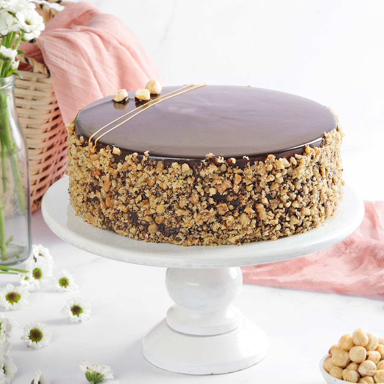 Hazelnut Crunch Chocolate Cake (1 Kg)