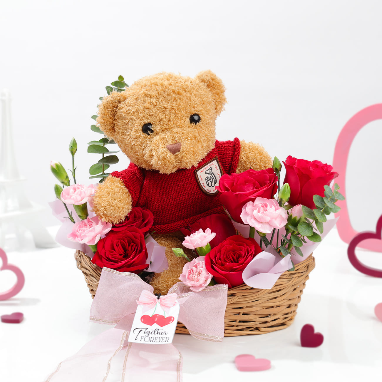 Heartfelt Teddy and Rose Ensemble