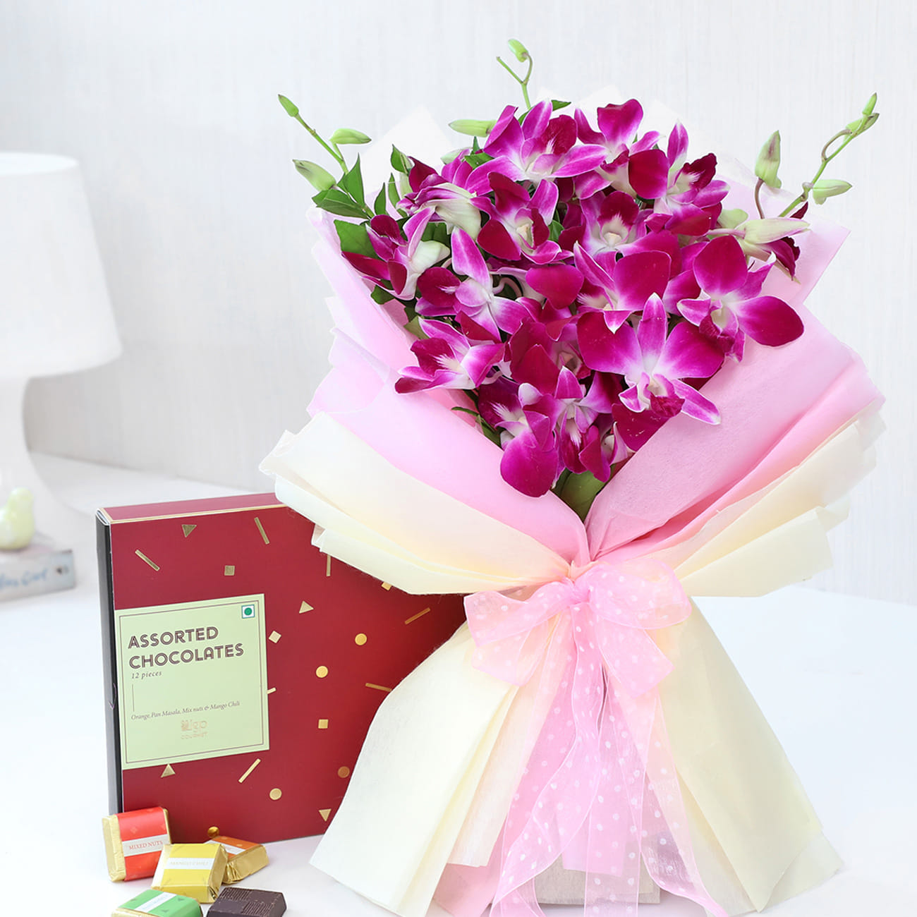 Orchids Bouquet With Assorted Chocolates