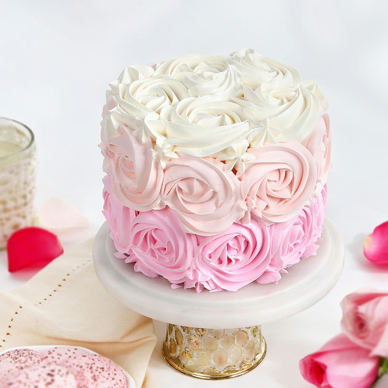 Pink Ombre Cake (Half kg)