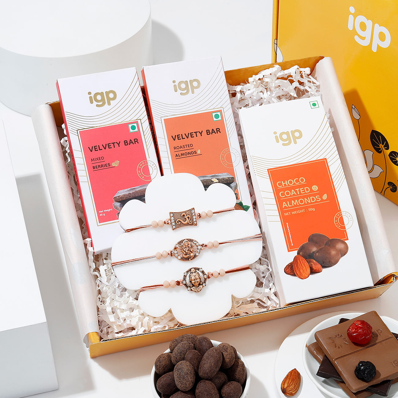 Rakhi Festive Fantasia Hamper