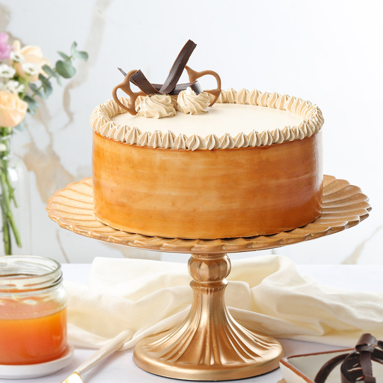 Salted Caramel Drizzle Fantasy Cake (500 gm)