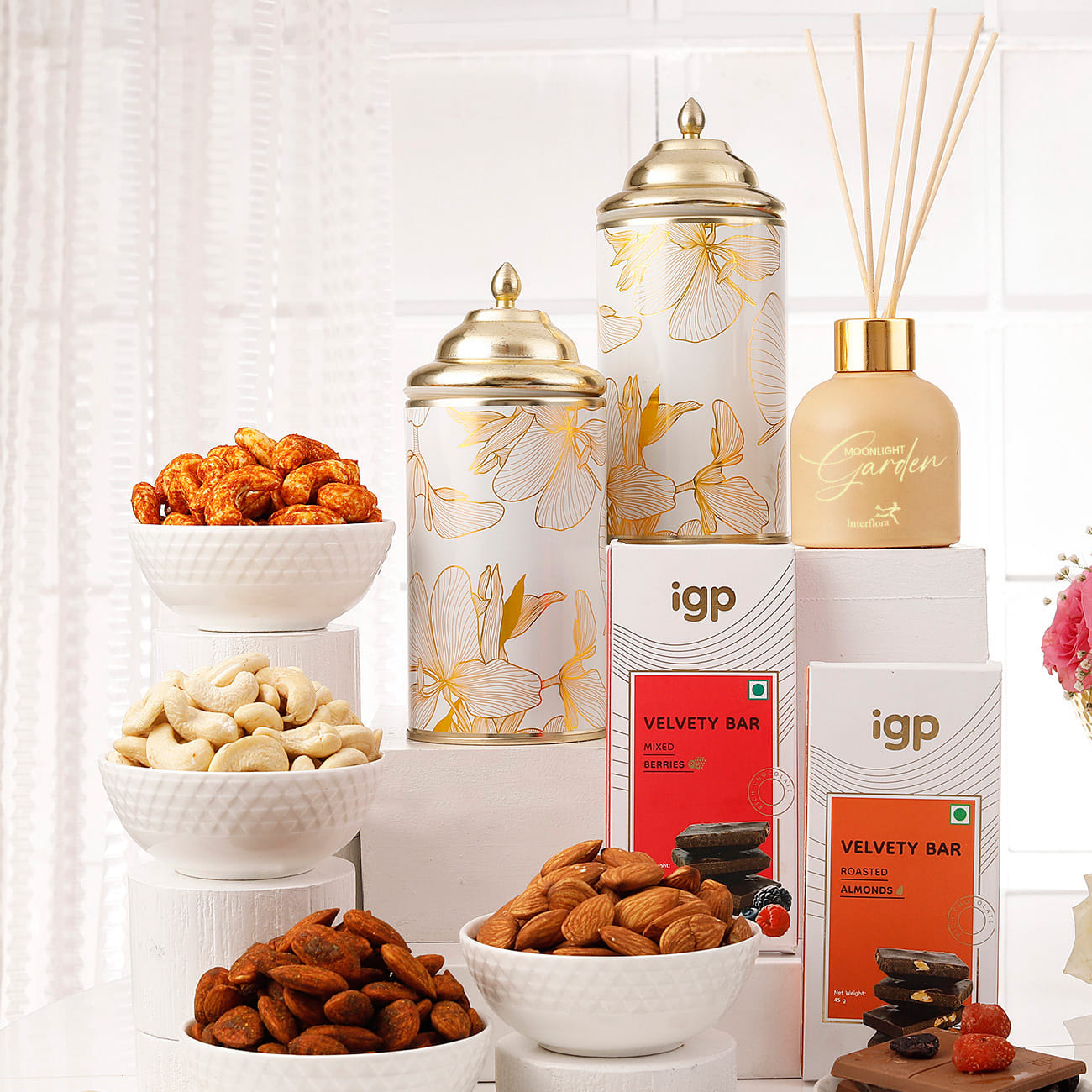 Soothing Vibes And Gourmet Bliss Hamper