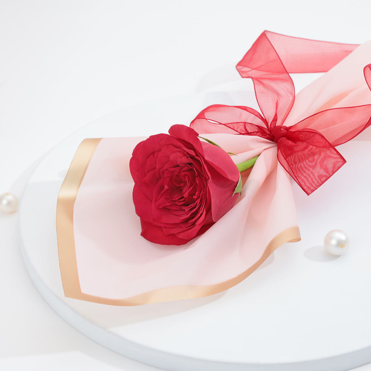 Timeless Rose Charm Bouquet