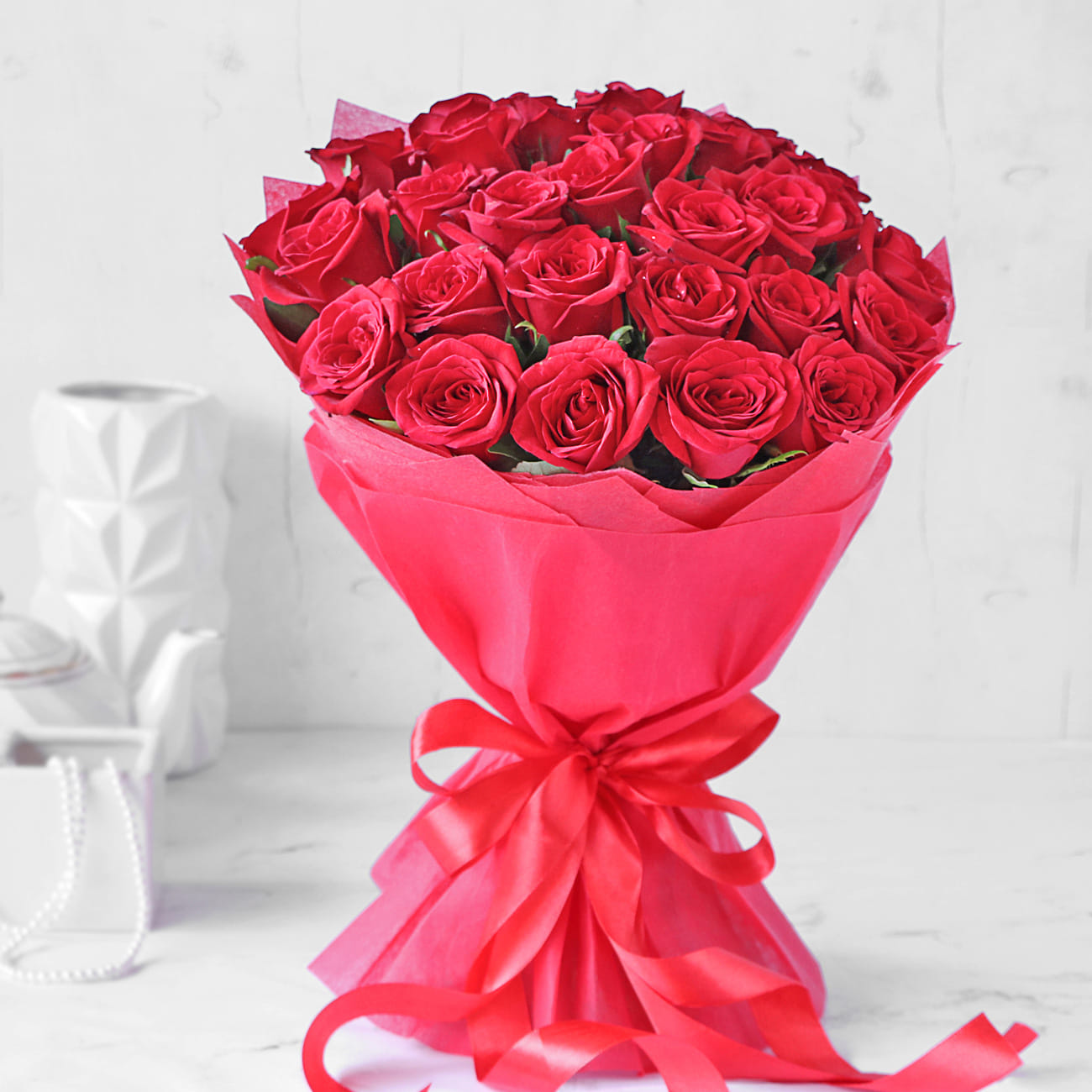 Valentine 25 Red Roses Bouquet